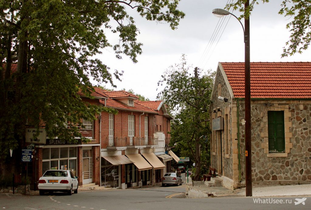 Пано Платрес