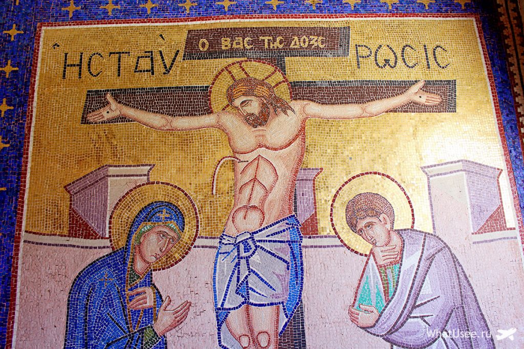 В монастыре Киккос
