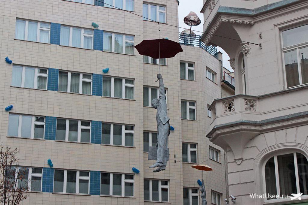 Статуя Зигмунда Фрейда в Праге