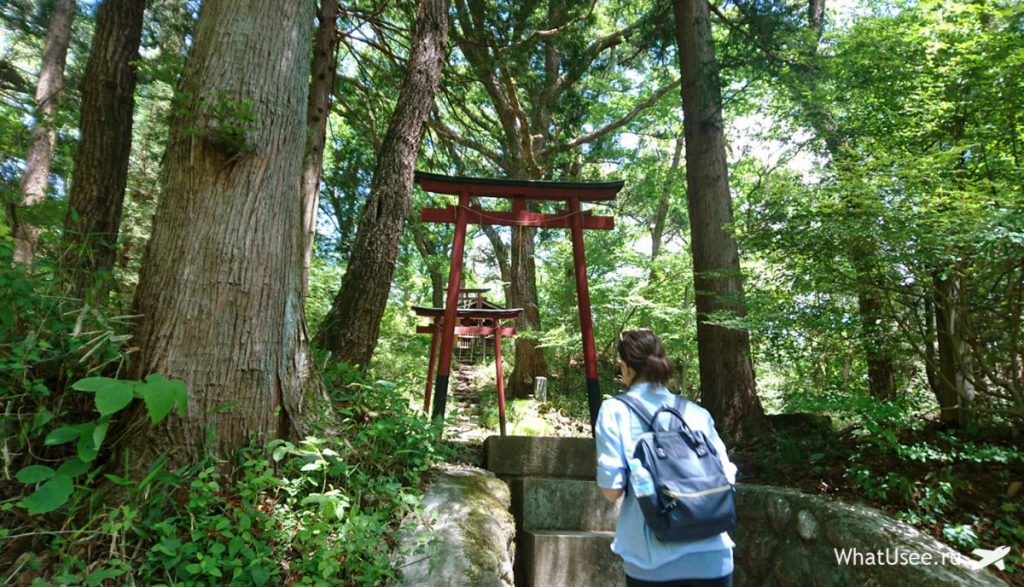 Храм Nukazukainari Shrine в Никко